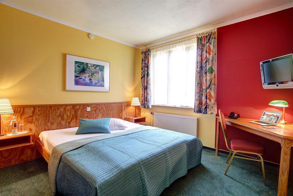 Hotel Toskana Wiesbaden Luaran gambar